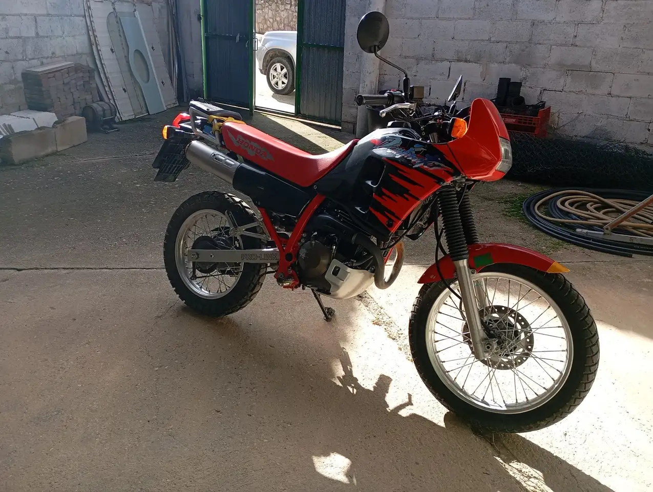 Honda NX 250 – Vista 2