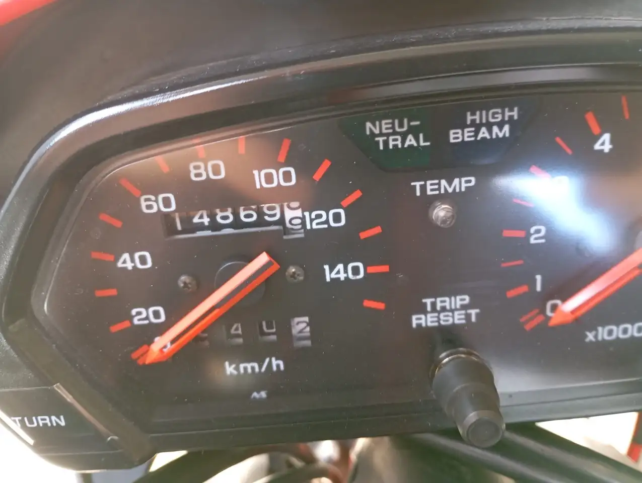Honda NX 250 – Vista 5