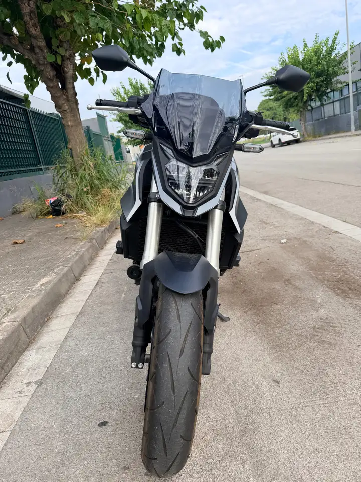 Honda CB 750 Four – Vista 2