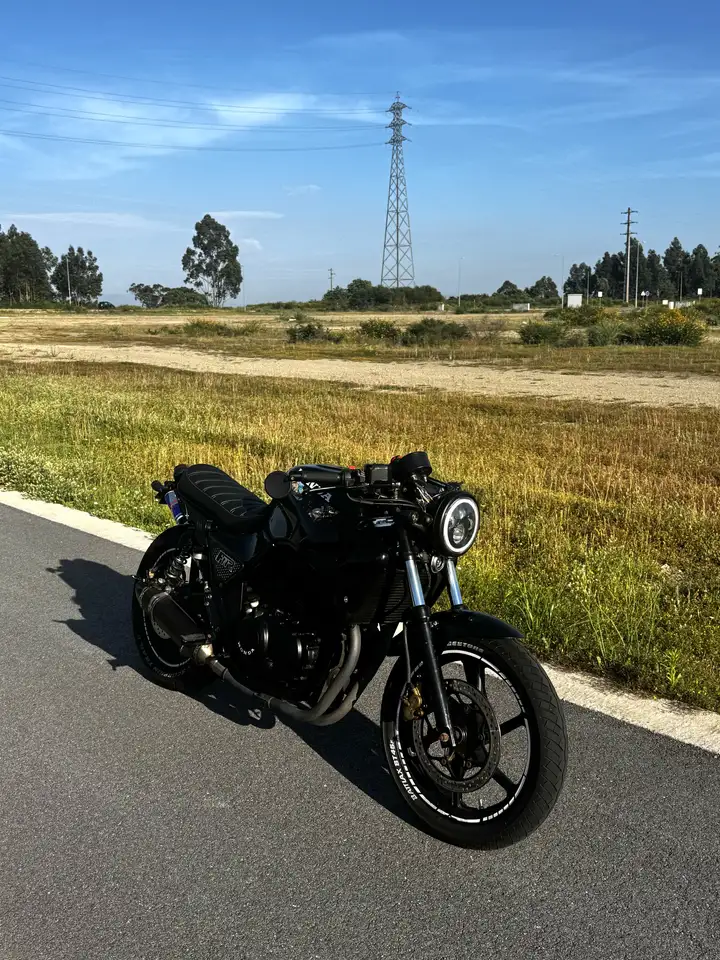 Honda CB 500 – Vista 3