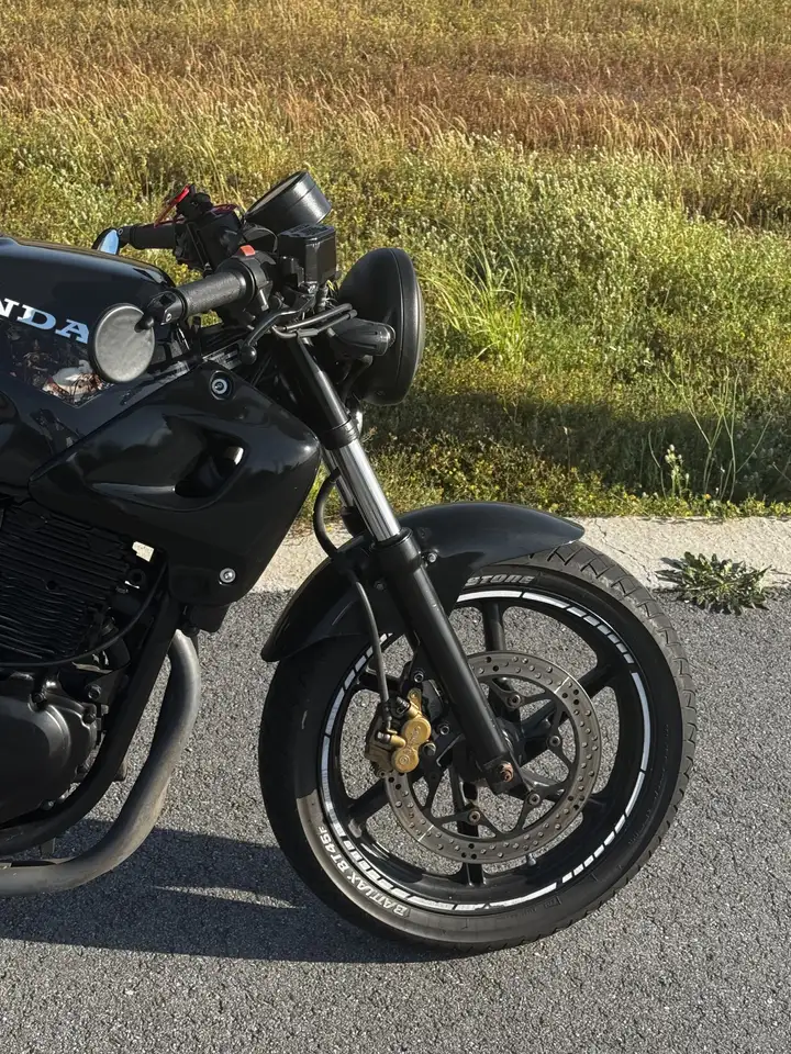 Honda CB 500 – Vista 6