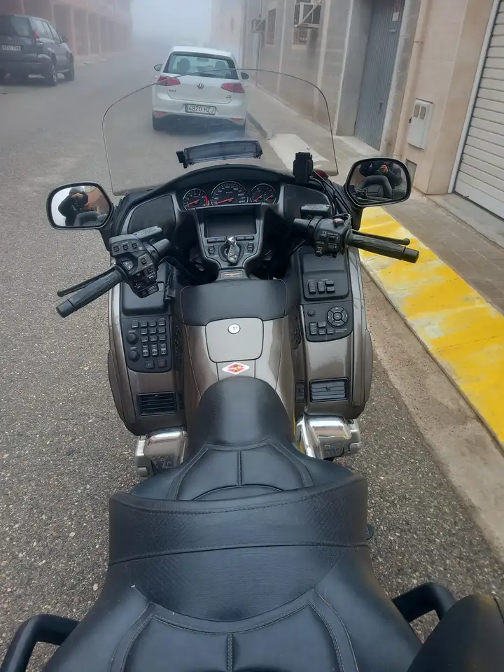 Honda Gold Wing - Vista 4