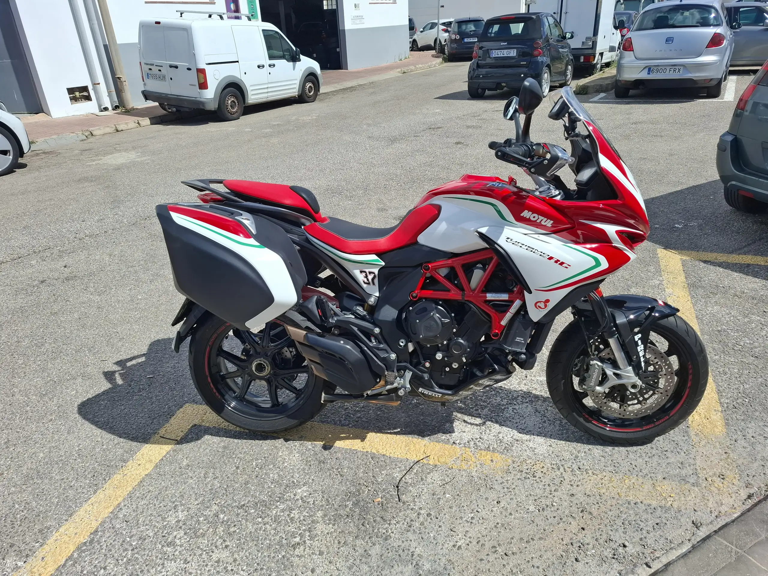 MV Agusta Turismo Veloce RC – Vista 2