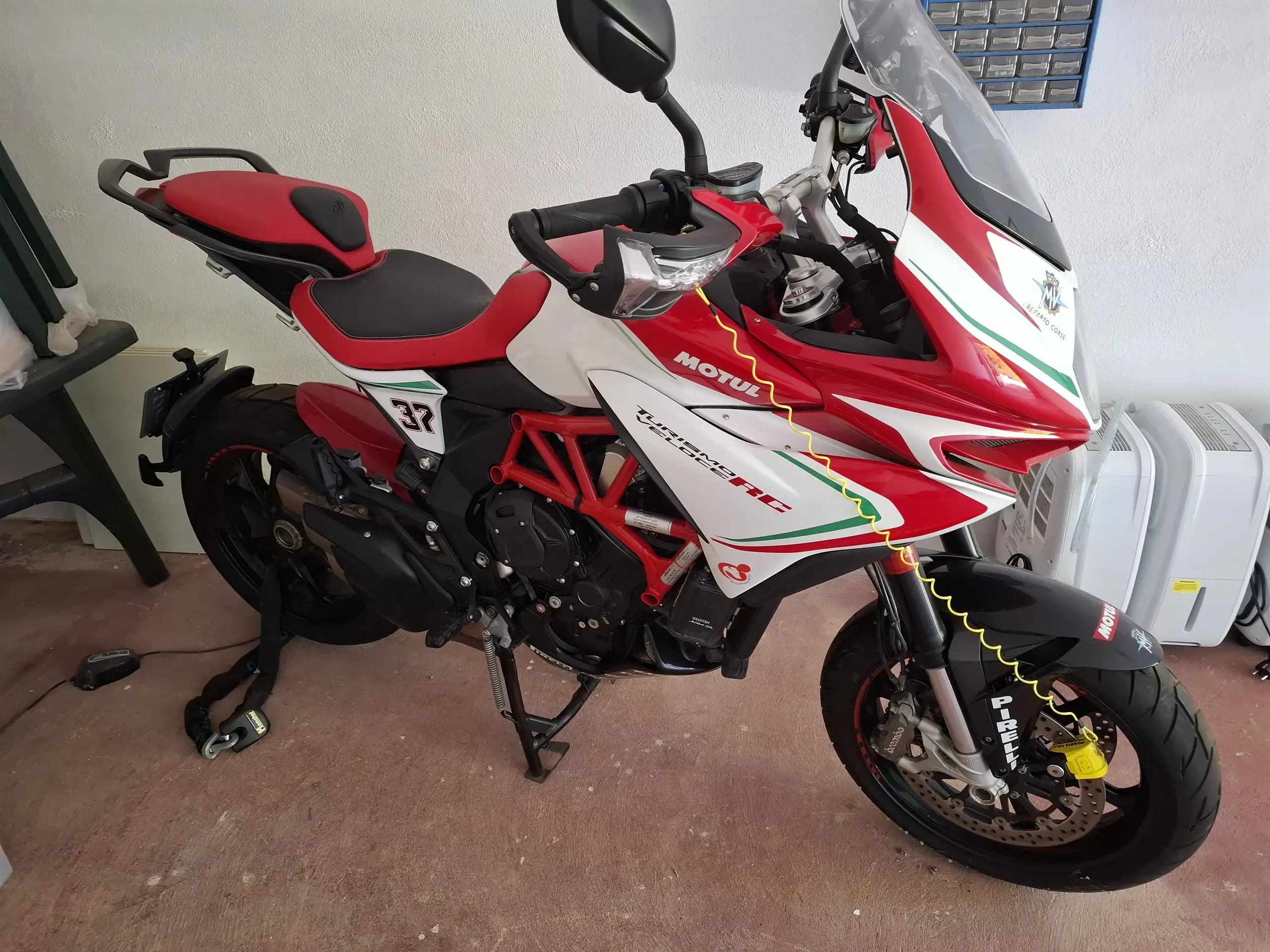 MV Agusta Turismo Veloce RC – Vista 4