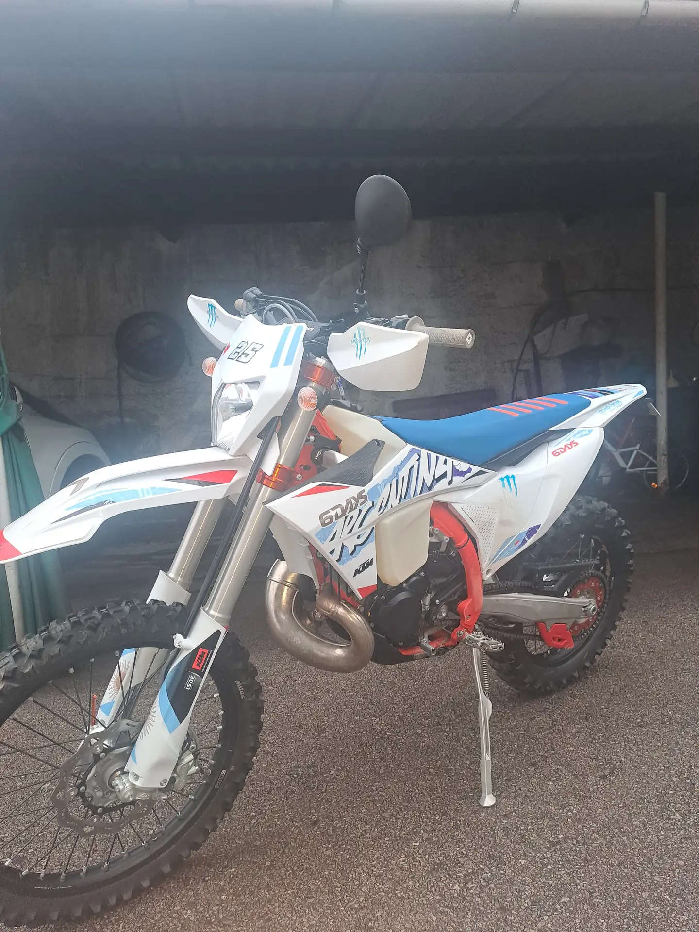 KTM 250 EXC – Vista 3
