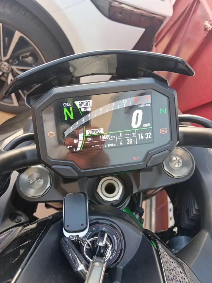 Kawasaki Z H2 - Vista 3