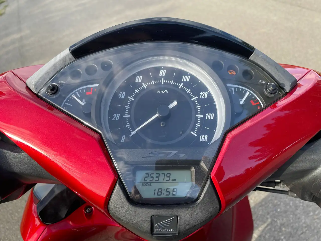 Honda SH125i - Vista 6