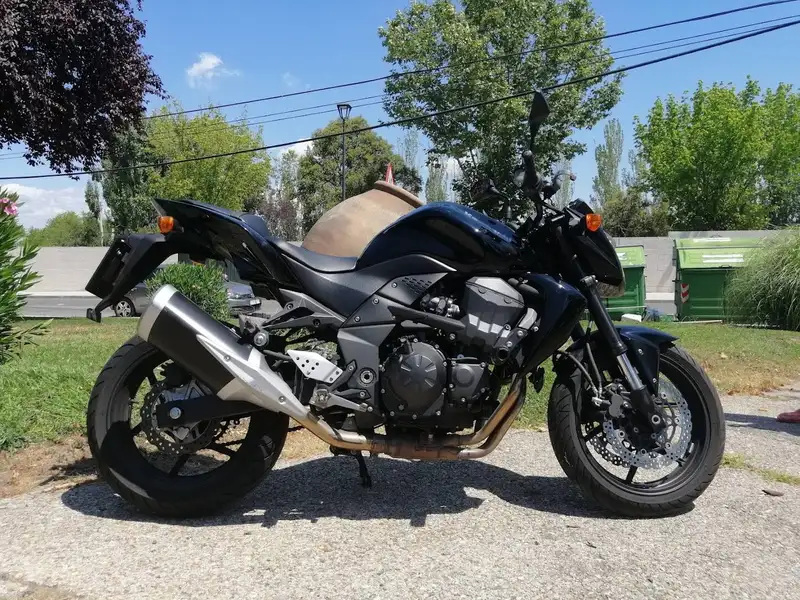 Kawasaki Z750 4000 € 2008 Madrid - 2