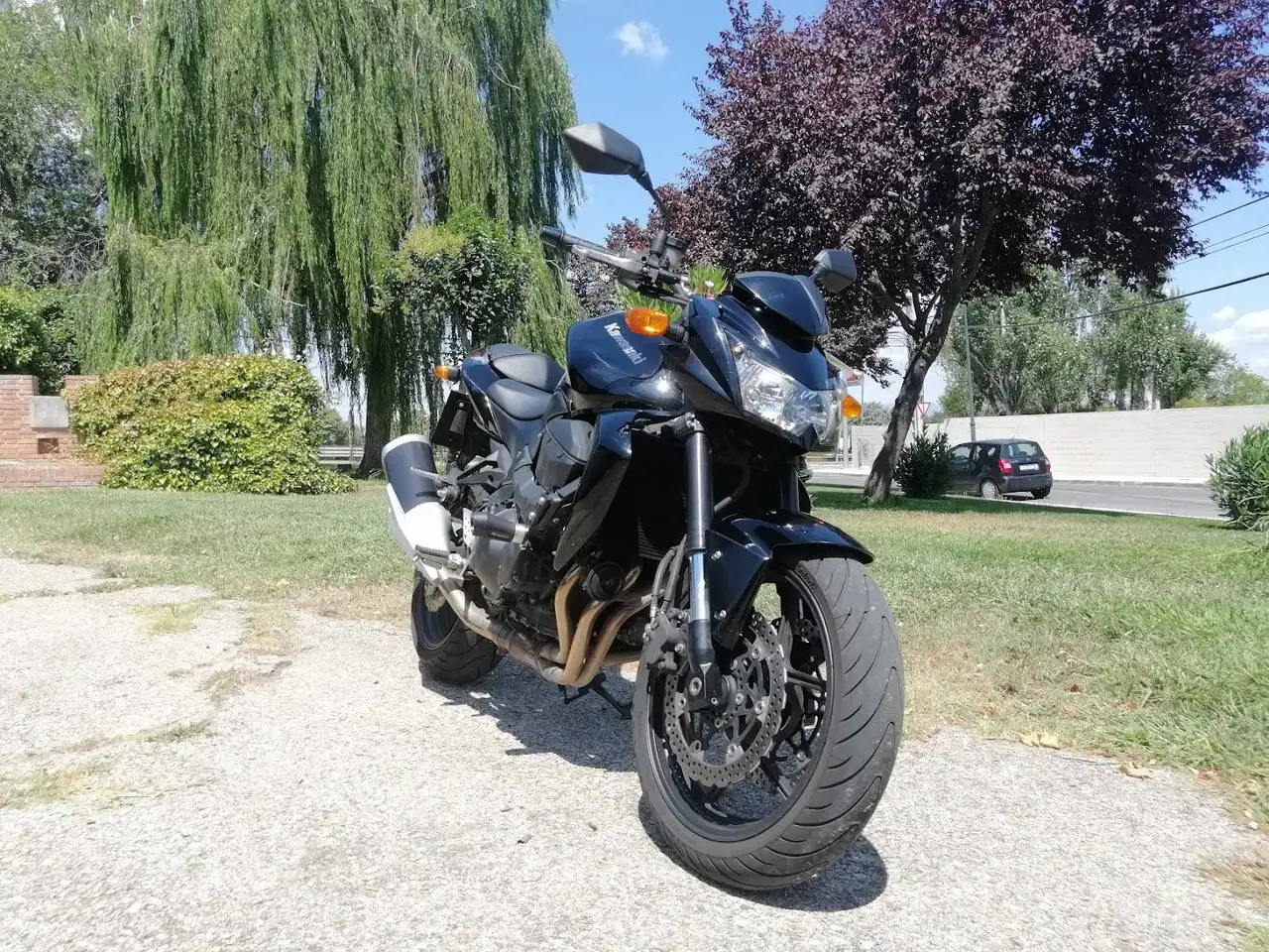Kawasaki Z750 - Vista 3