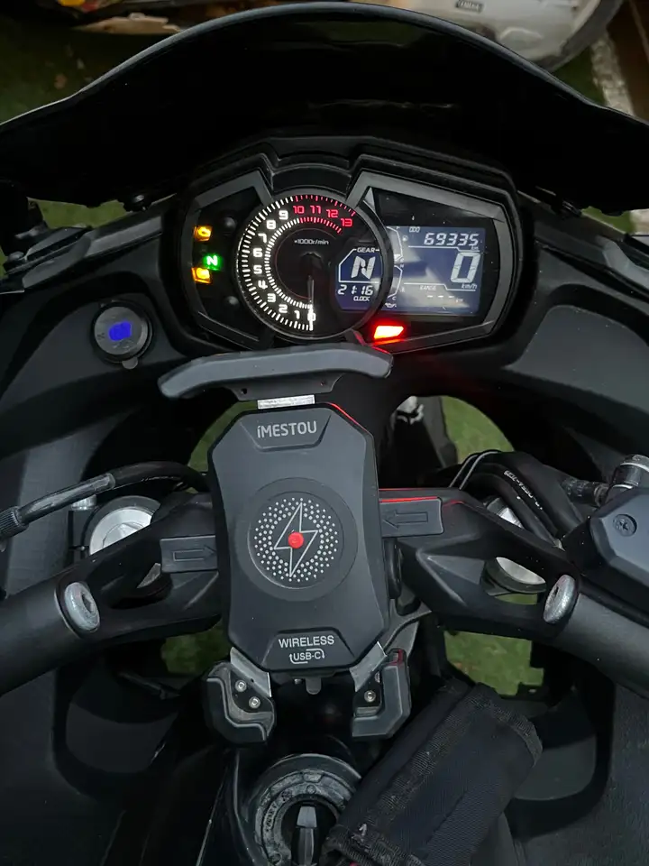 Kawasaki Ninja 650 – Vista 4