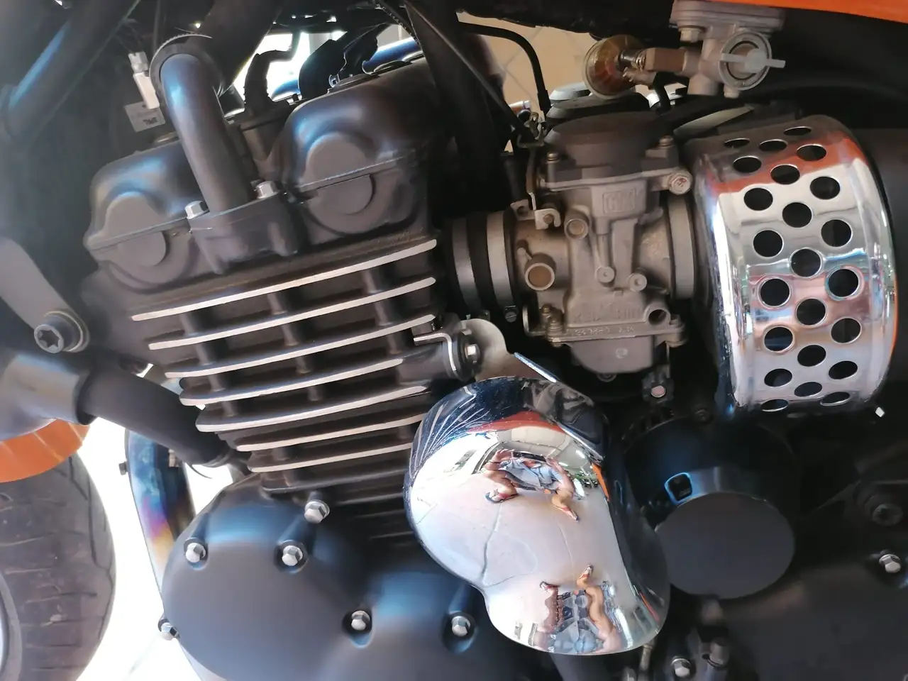 Triumph Thunderbird Sport – Vista 4