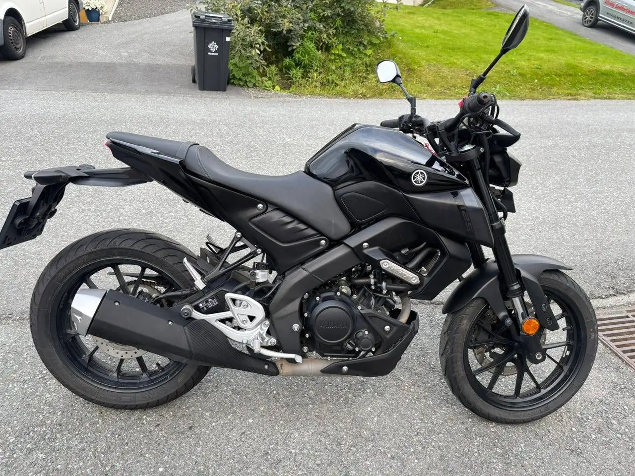 Yamaha MT-125 - Vista 3