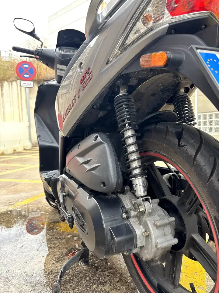 Kymco Agility 125 – Vista 6