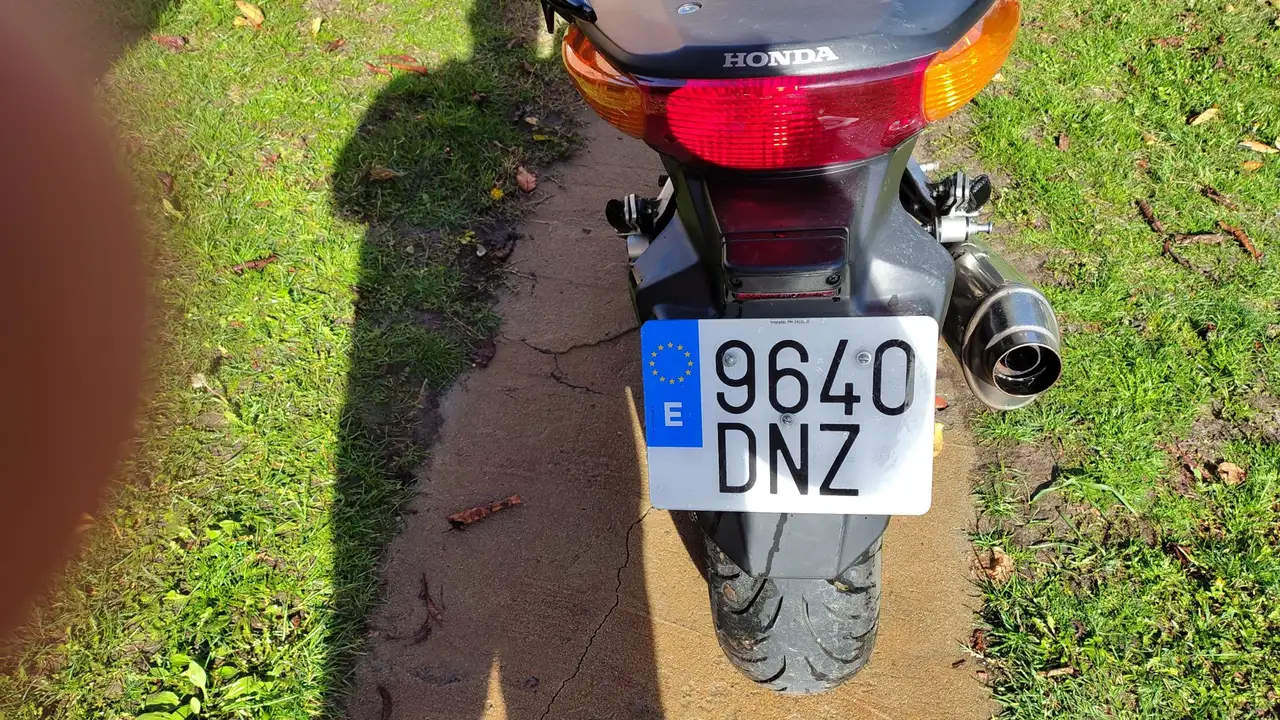 Honda CBF 600 – Vista 3