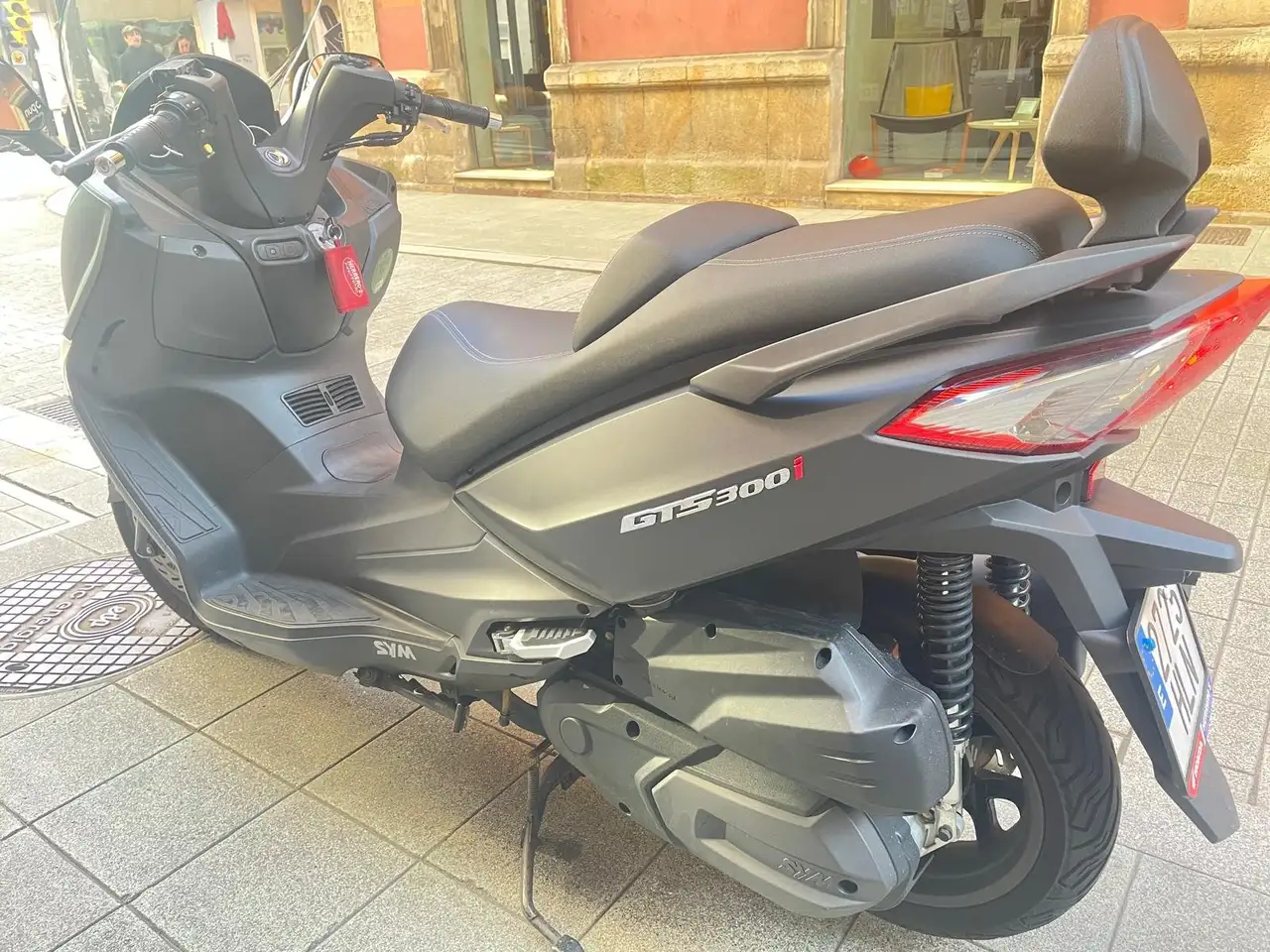 SYM Joymax 300 – Vista 3