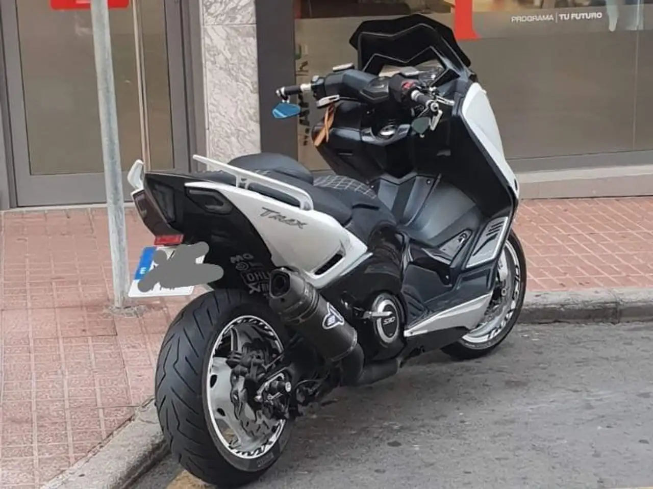 Yamaha TMAX 530 – Vista 3
