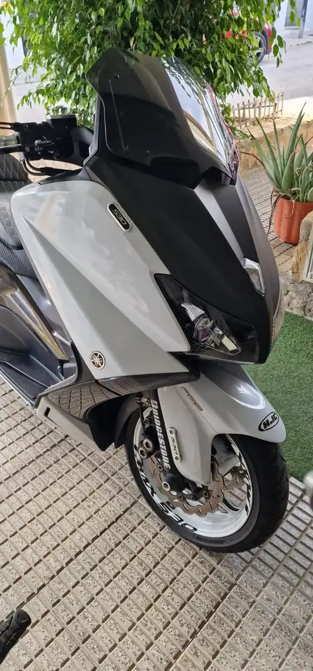 Yamaha TMAX 530 – Vista 5