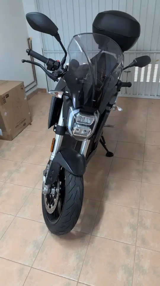 Zero Zero SR – Vista 6