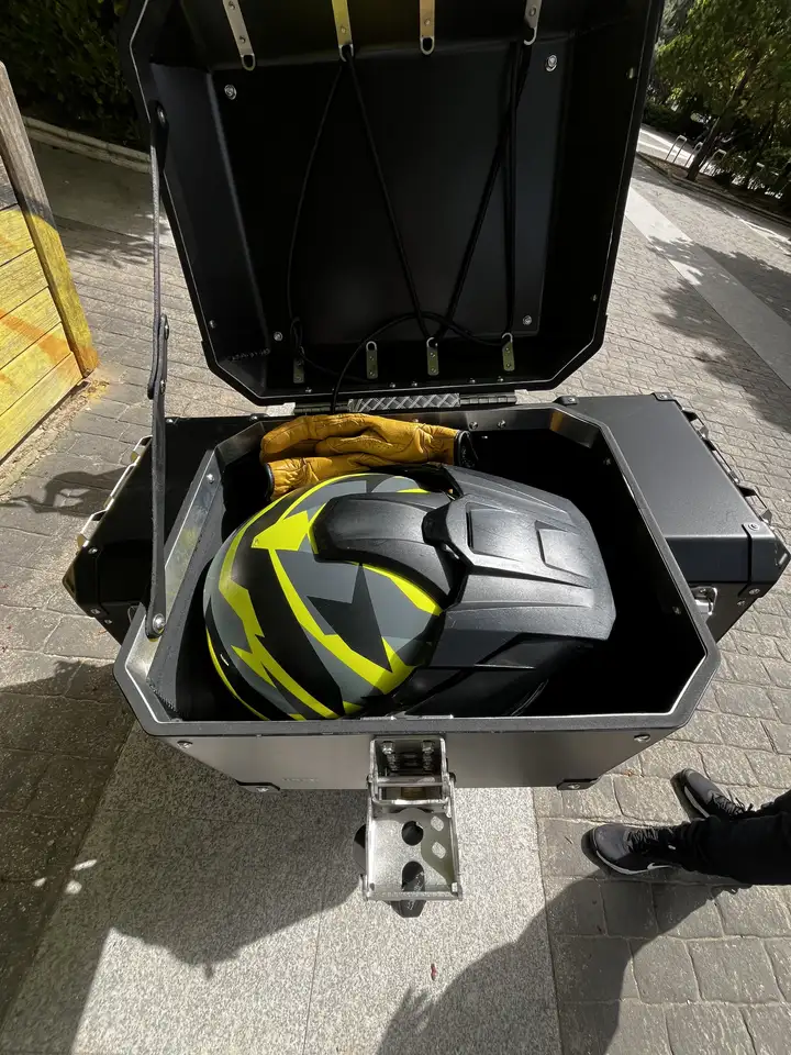 Triumph Scrambler – Vista 36