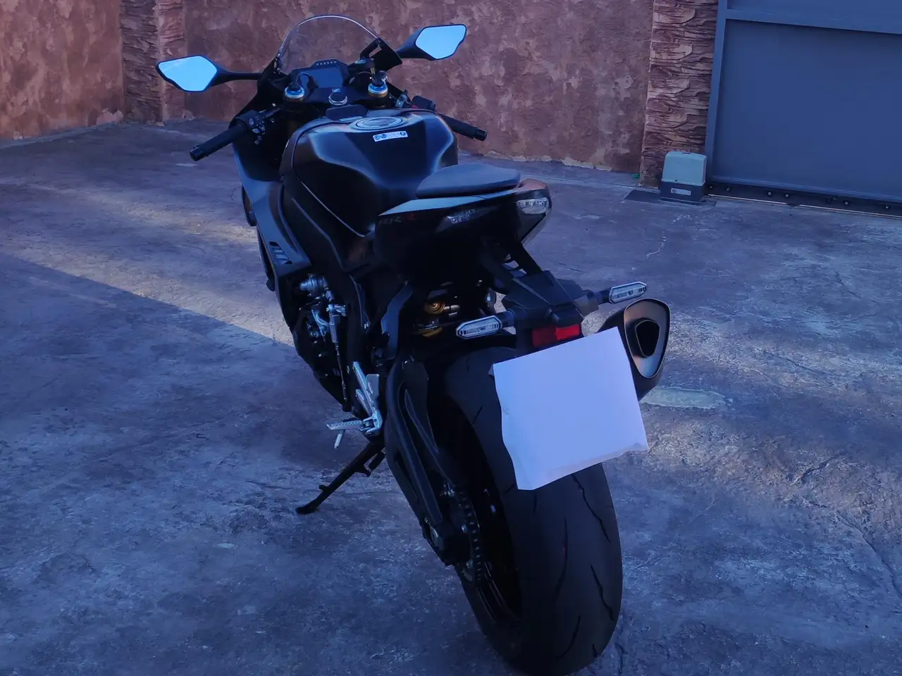 Honda CBR 1000 – Vista 23