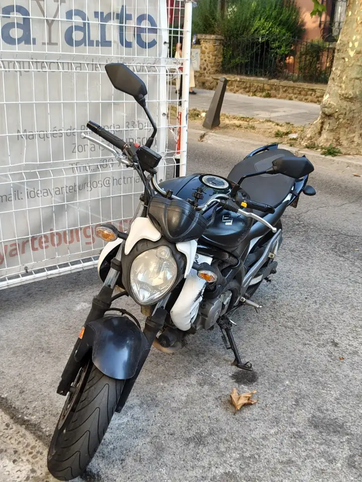 Suzuki Gladius 650 - Vista 3