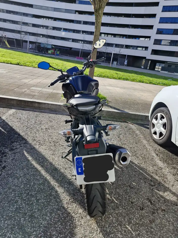 Yamaha MT-125 - Vista 5