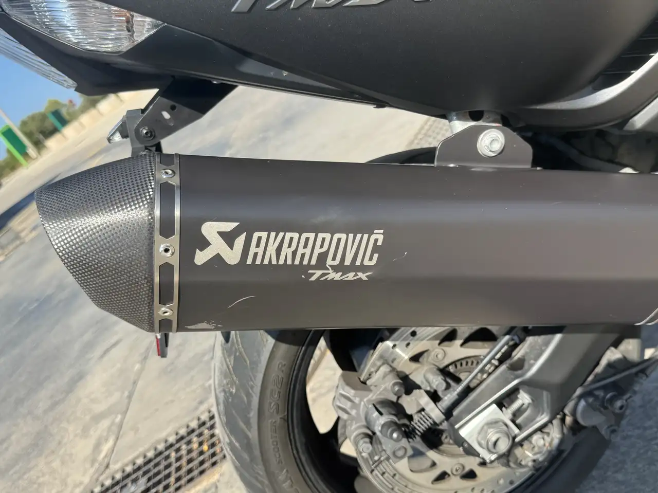 Yamaha TMAX 530 - Vista 13