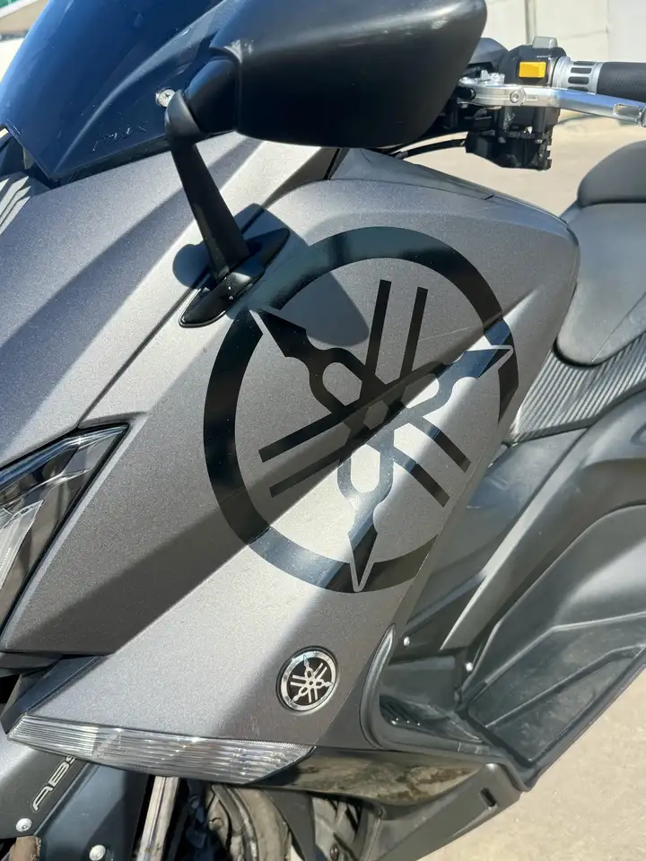Yamaha TMAX 530 - Vista 16