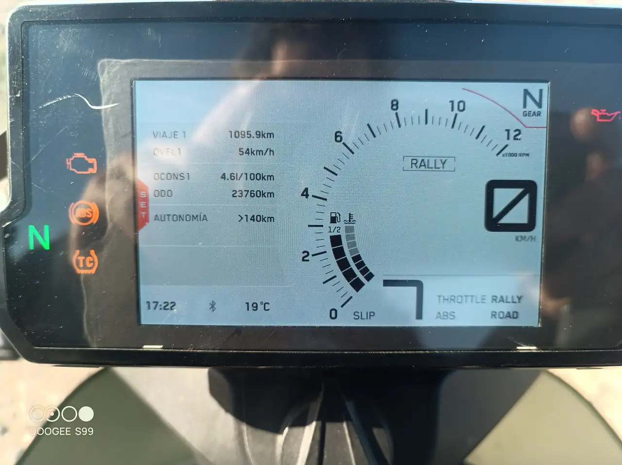 KTM 790 Adventure - Vista 3