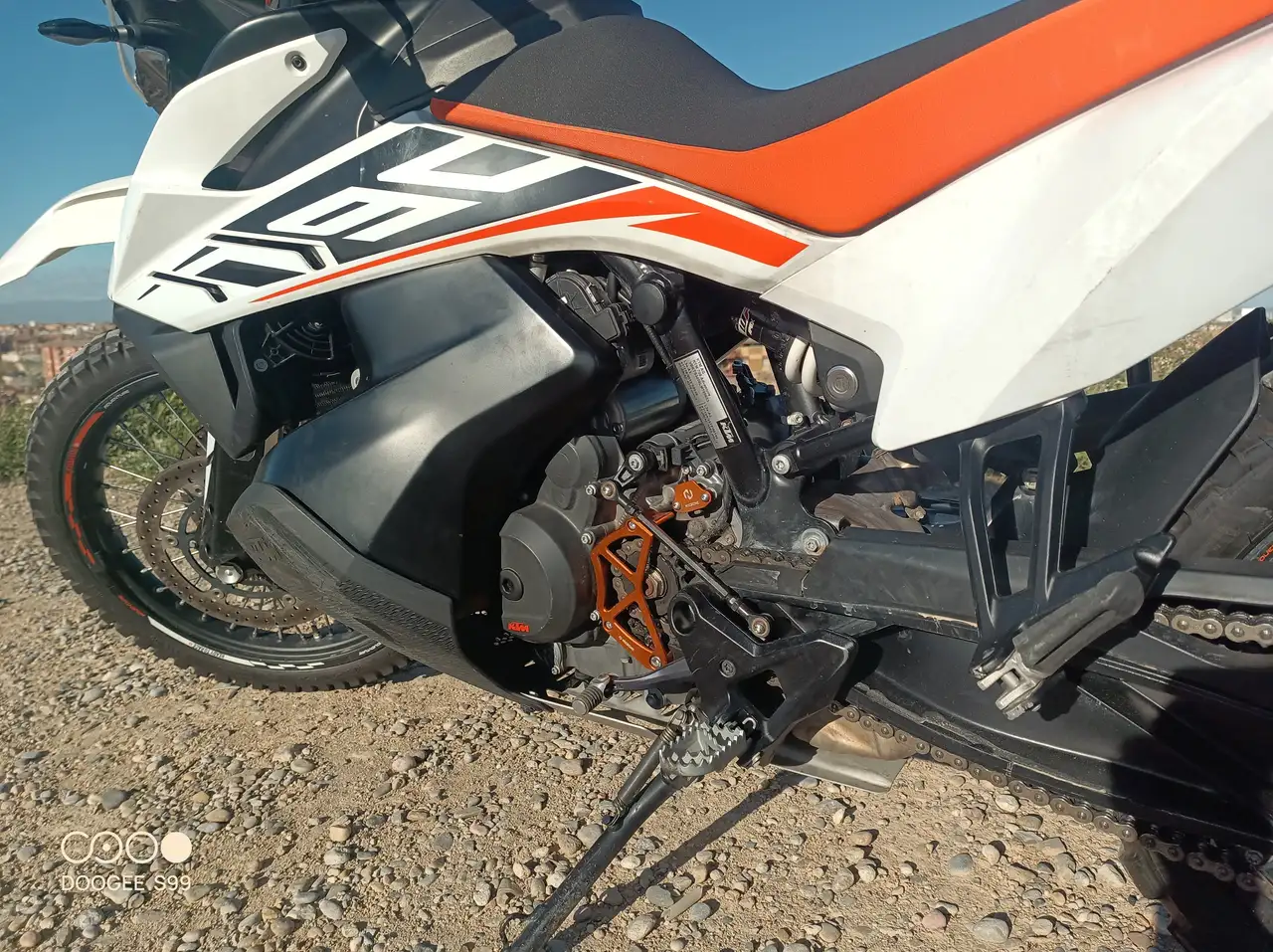 KTM 790 Adventure - Vista 8