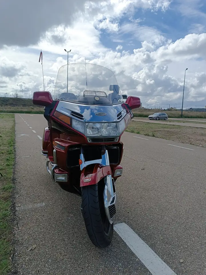 Honda GL 1500 Gold Wing – Vista 6