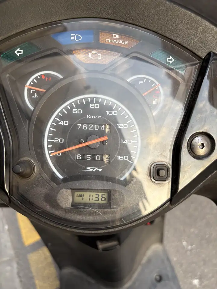 Honda SH125i - Vista 9