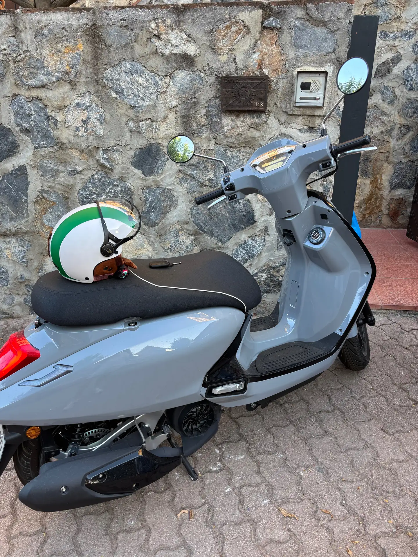 SYM Fiddle 125 – Vista 4