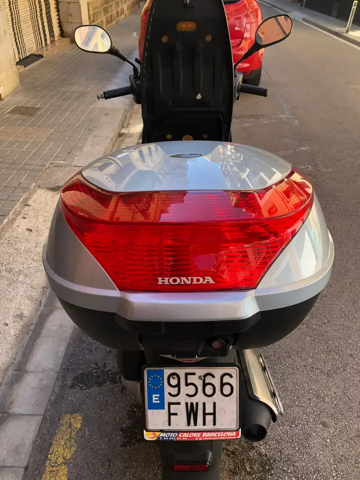 Honda PS 125i Passion – Vista 3
