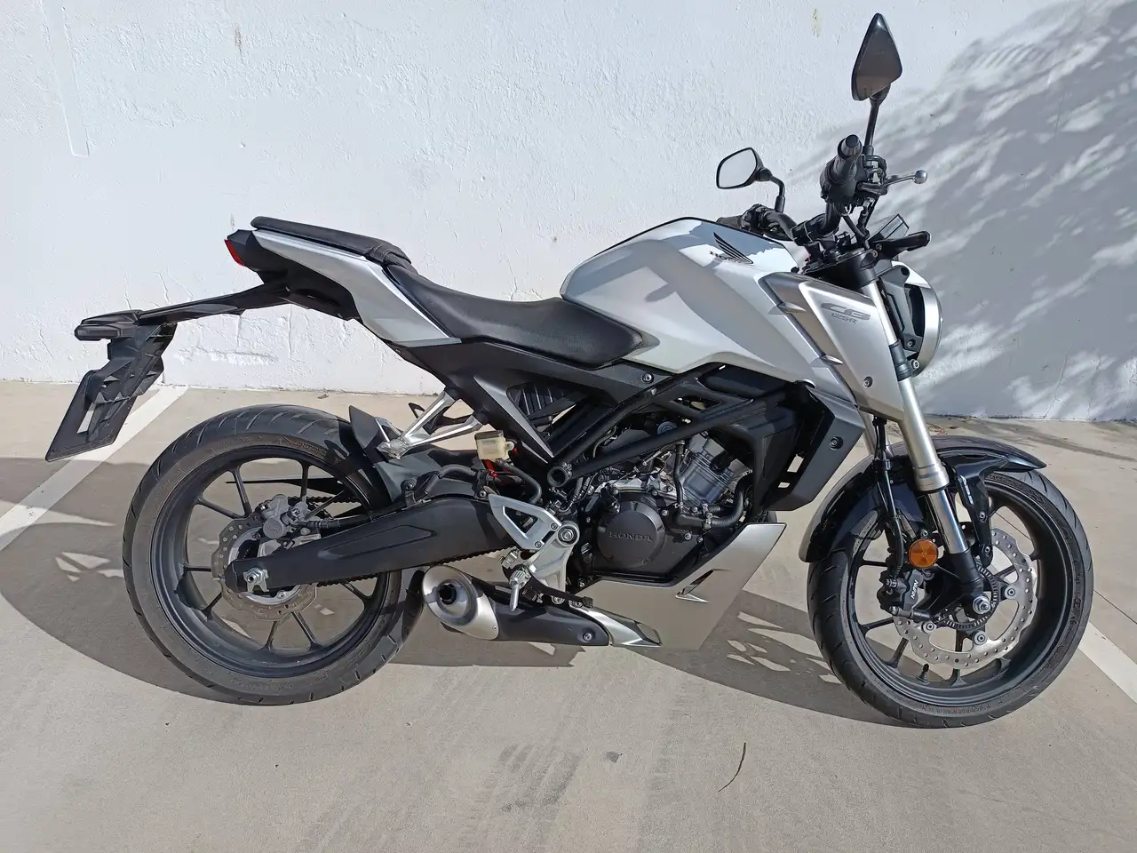 Honda CB 125 – Vista 3