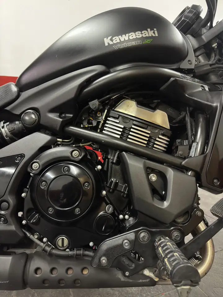 Kawasaki Vulcan S – Vista 6