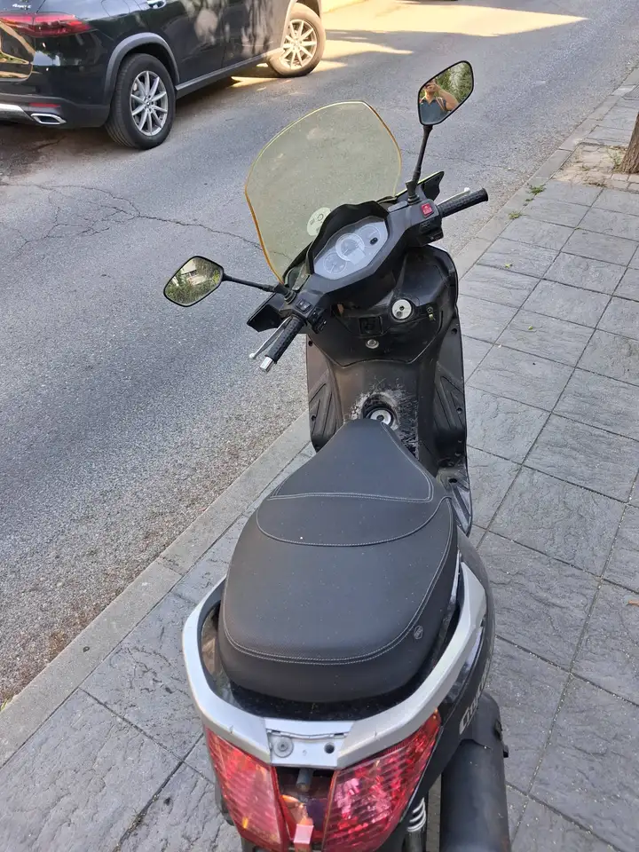 SYM Citycom 300 - Vista 6