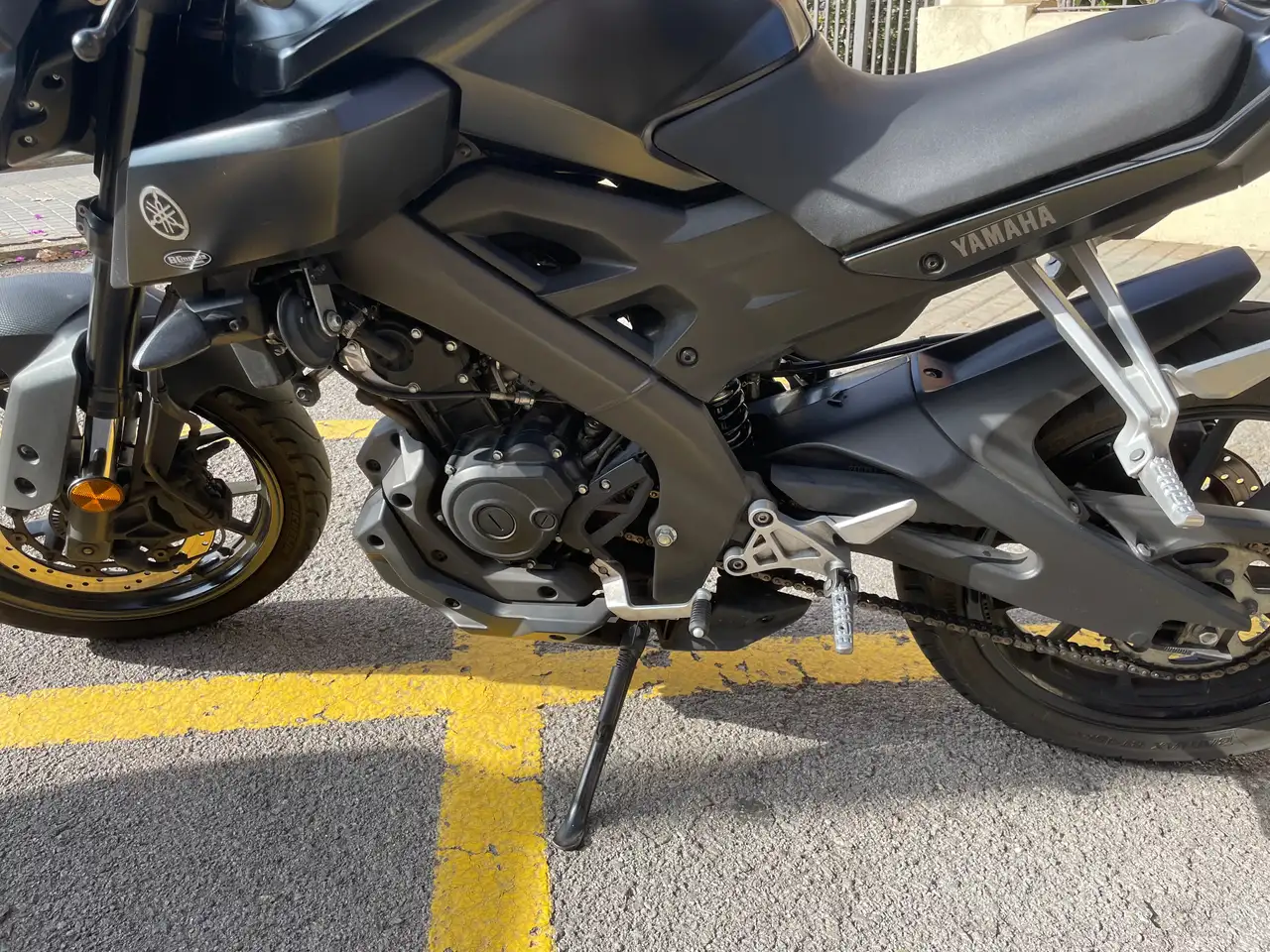 Yamaha MT-125 – Vista 7