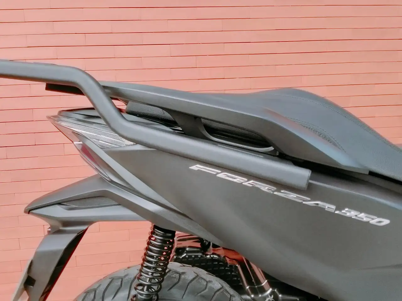 Honda Forza 350 – Vista 16