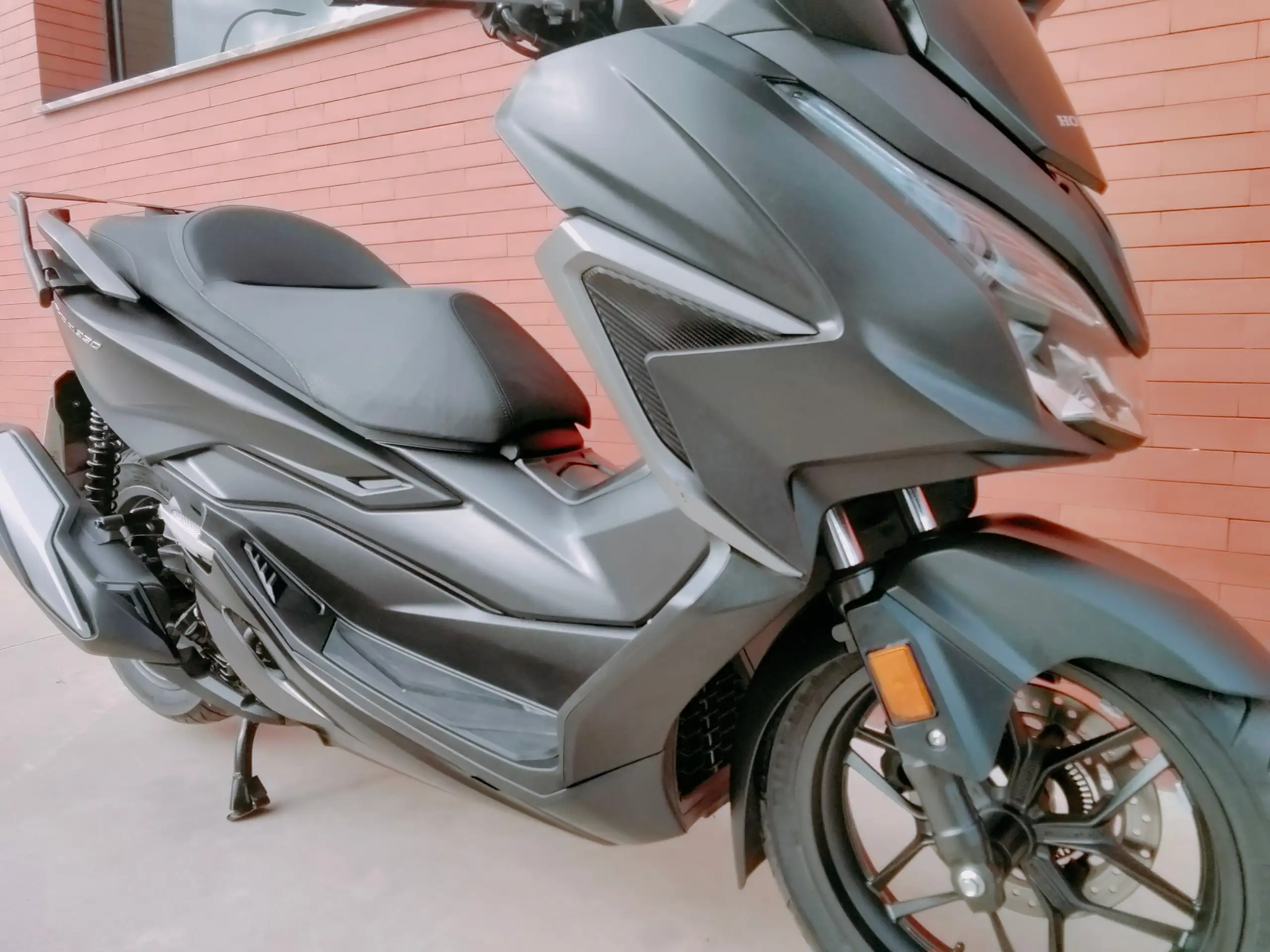 Honda Forza 350 – Vista 19