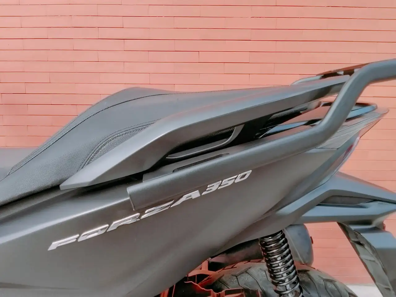 Honda Forza 350 – Vista 9