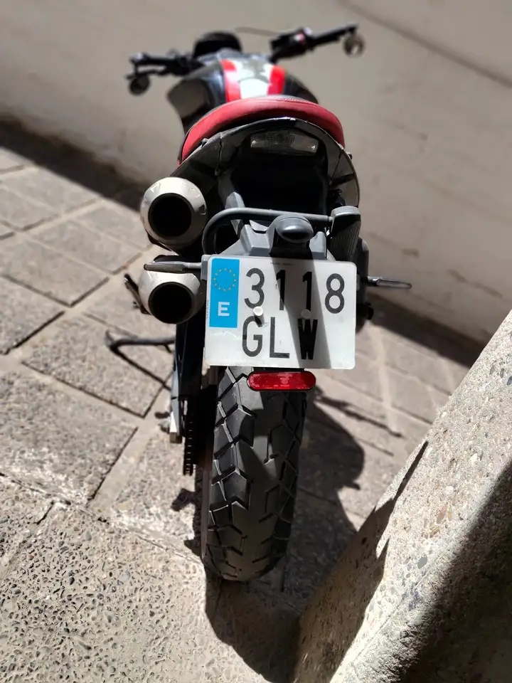 Moto Morini Scrambler 1200 – Vista 3