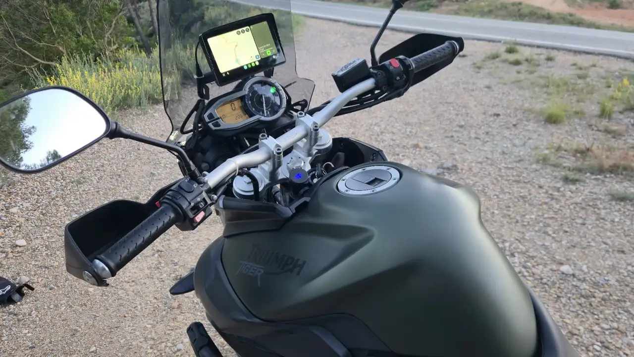Triumph Tiger 800 – Vista 3