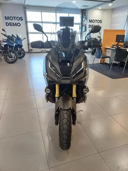 Honda X-ADV 10.900 € 2023 Barcelona - 1