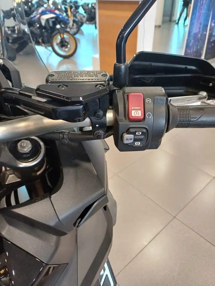 Honda X-ADV – Vista 2