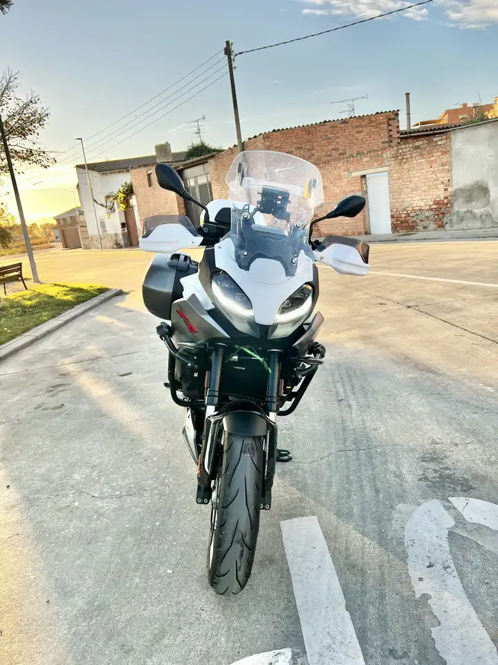 BMW F 900 XR – Vista 4
