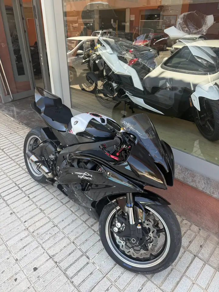 Yamaha YZF-R6 - Vista 3