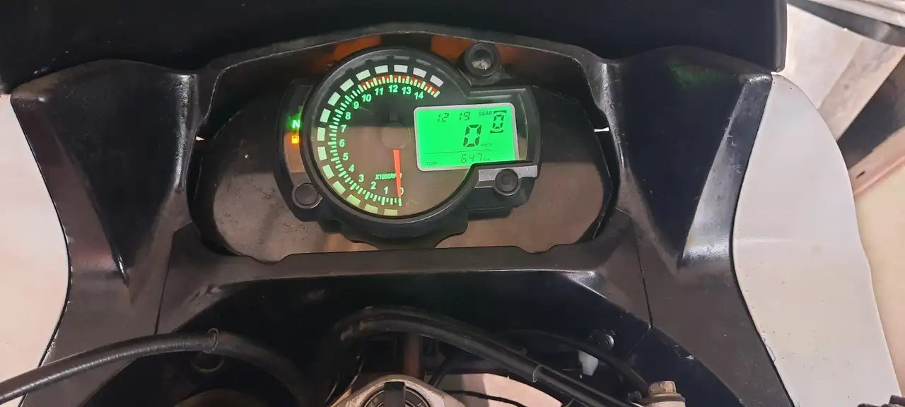 Honda XL125 - Vista 3
