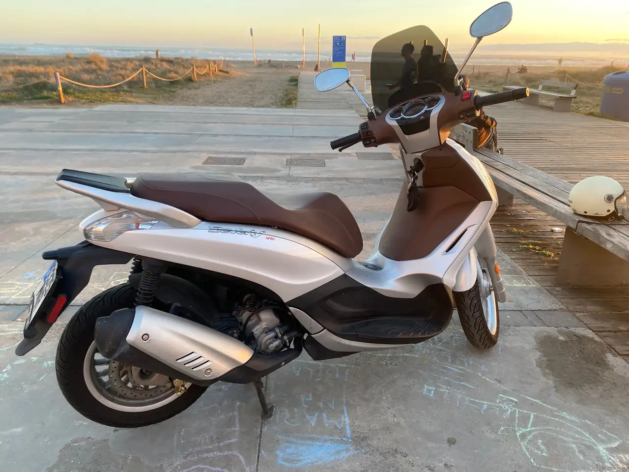 Piaggio Beverly 300 – Vista 3