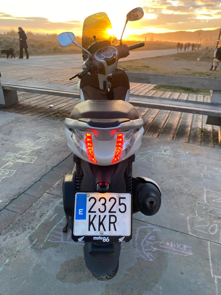 Piaggio Beverly 300 – Vista 5